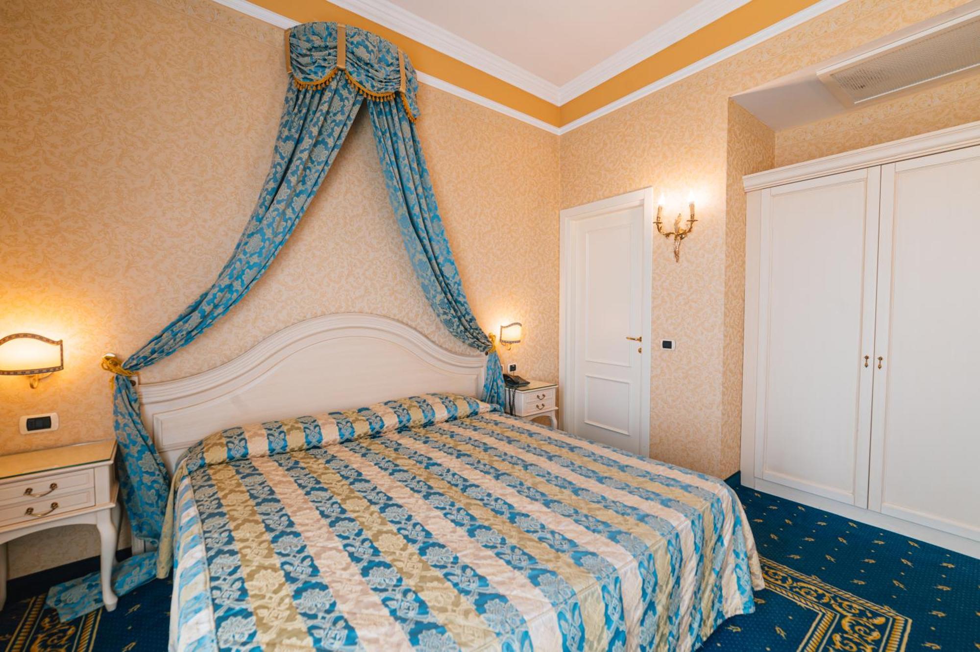 Hotel Terme Helvetia Абано Терме Екстериор снимка