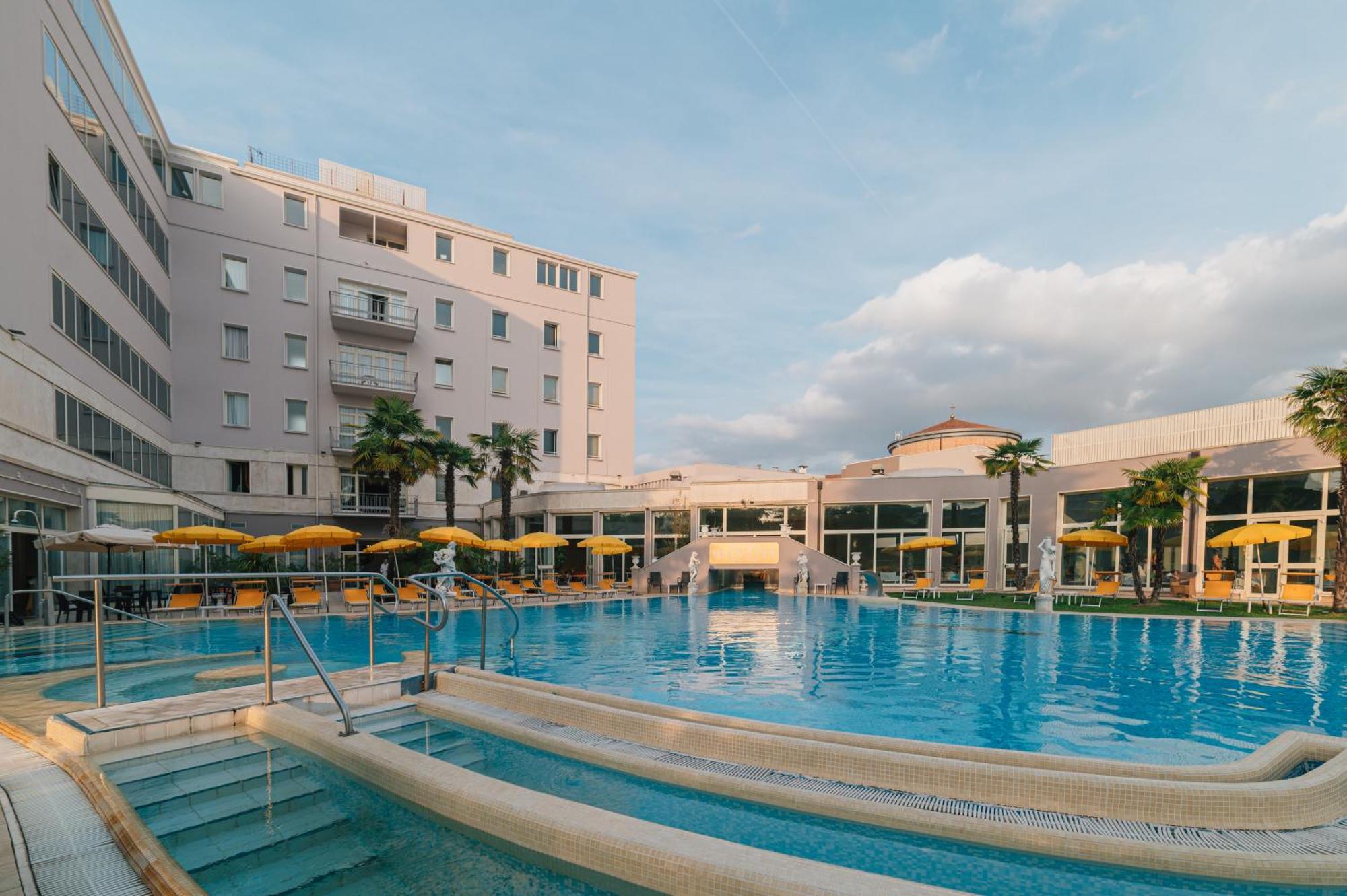 Hotel Terme Helvetia Абано Терме Екстериор снимка
